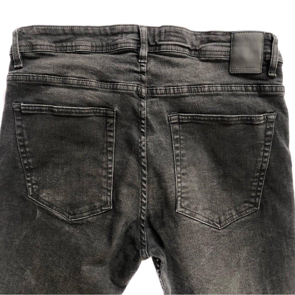Zara Black Denim Straight Leg Jeans with Some Stretch! Size 36 - Picture 6 of 9
